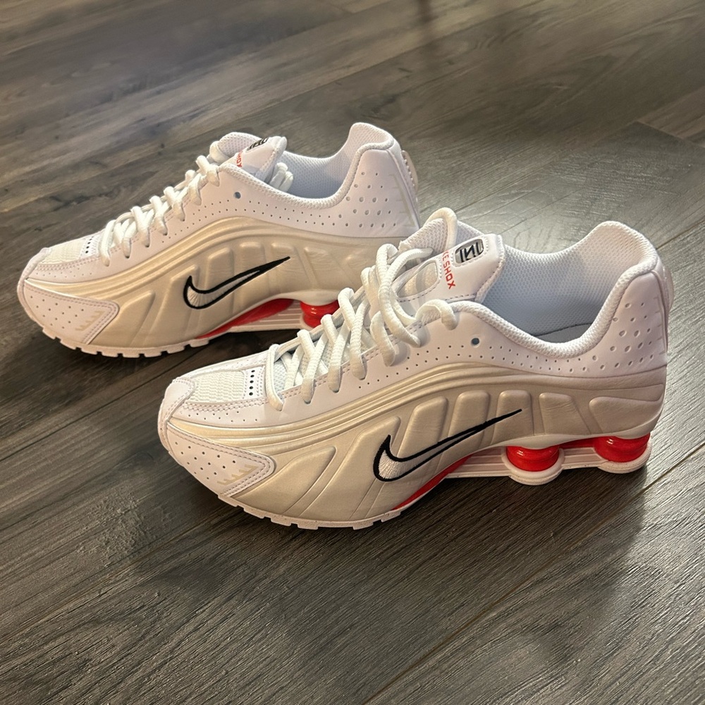 Nile Shox R4 (GS)